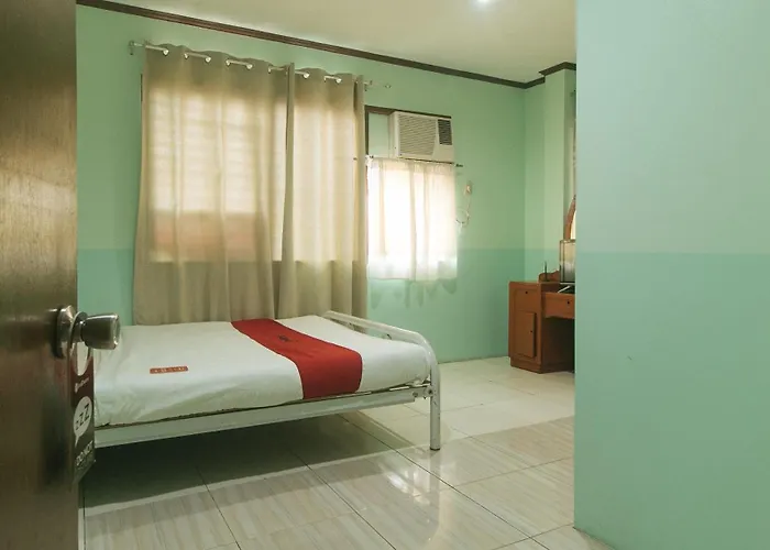 ホテル Reddoorz At Maanyag House Mandaue セブ市