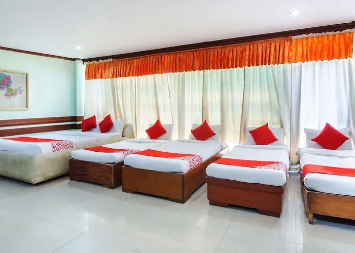 ホテル Reddoorz At Maanyag House Mandaue 2*