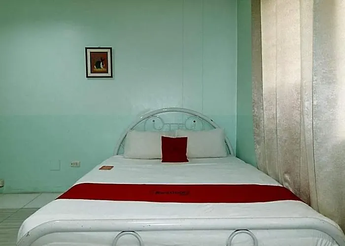 Reddoorz At Maanyag House Mandaue ホテル